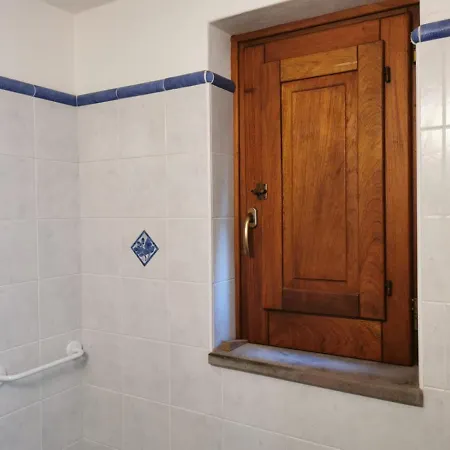 Anfora Blu * Canneto
